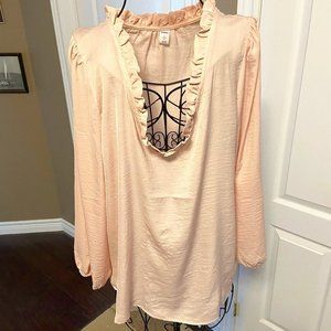 🎀 3 for $45 Old Navy Pink Ruffle Neck Top EUC Size L